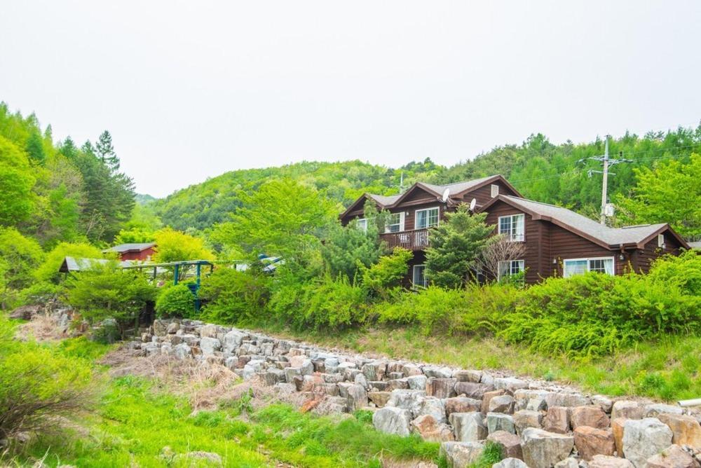 Pyeongchang Zermatt Pension Family, Couple Exterior foto